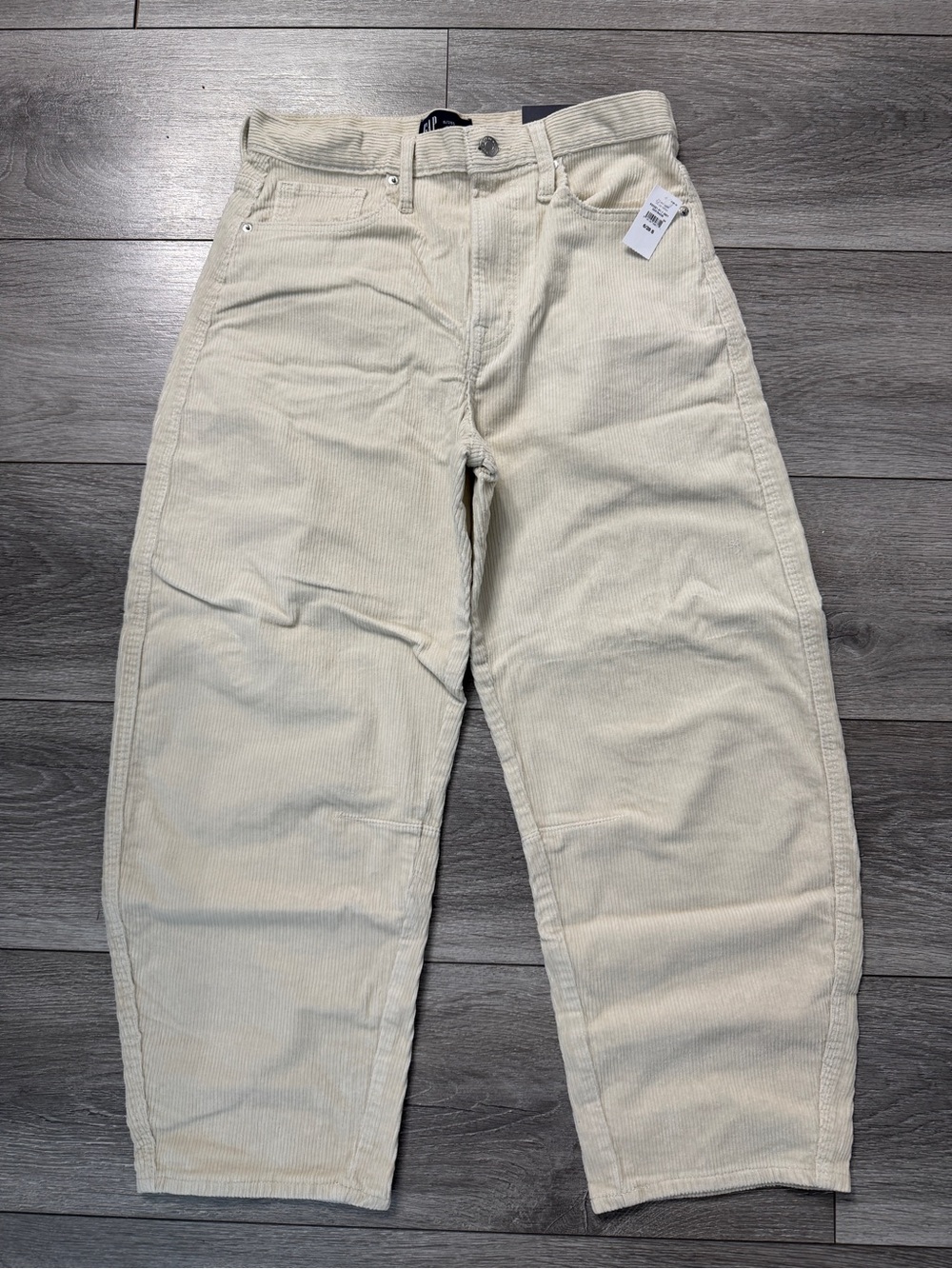 Gap Factory High Rise Barrel Corduroy Women’s Pants NWT Size 28 Short